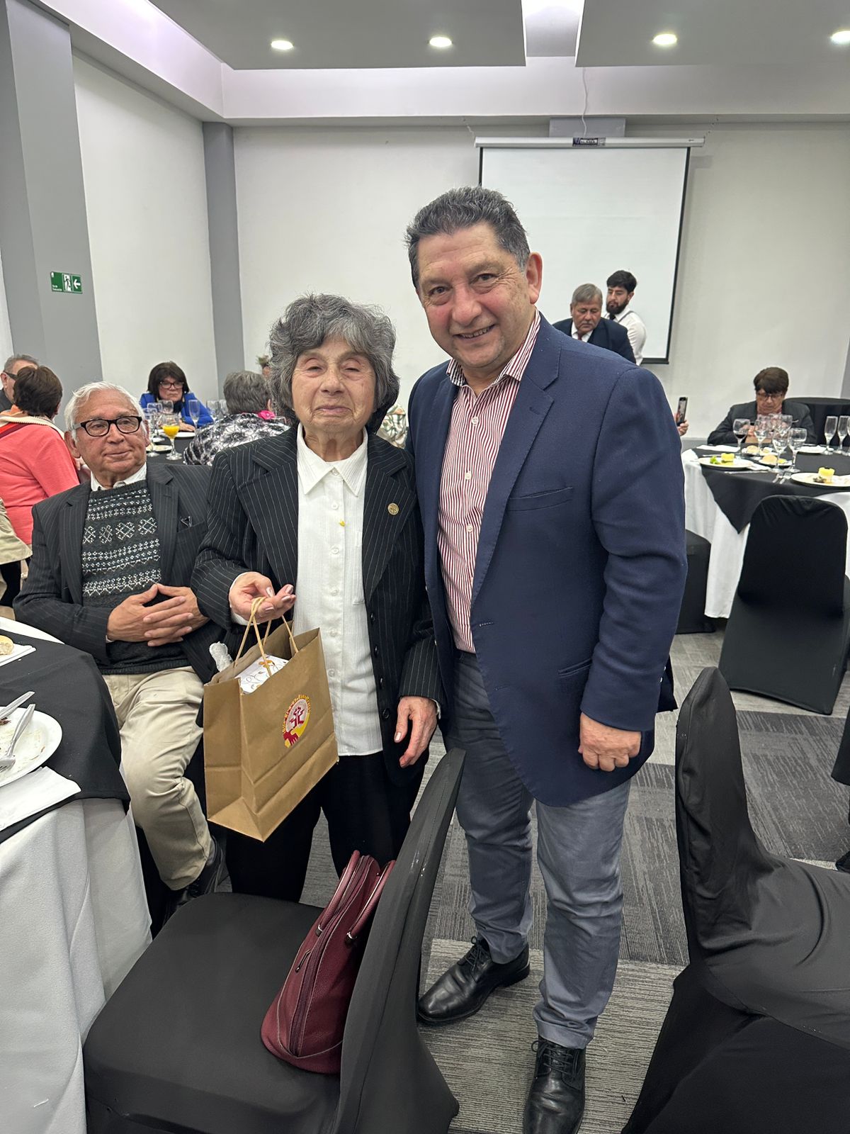 WhatsApp Image 2025-10-18 at 5.28.46 PM (5) WhatsApp Image 2025-10-18 at 5.28.46 PM (5)